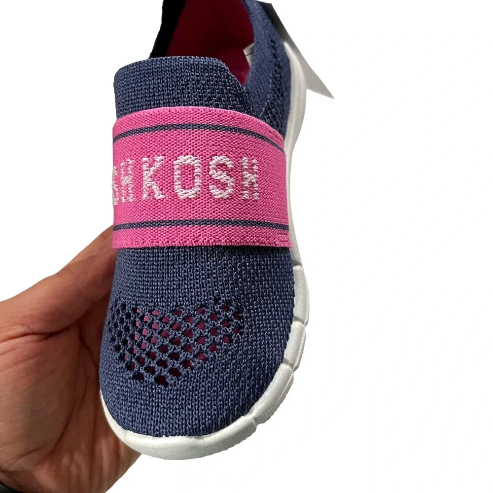 OshKosh Toddler Girls Slip on Knit Sneaker Size 9‎ Navy Blue-Pink Lightweight